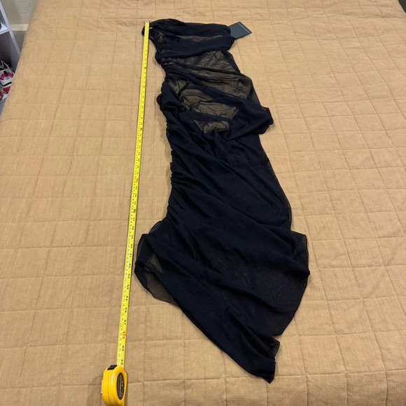 NWT Norma Kamali
Diana One Shoulder Gown Dress Meshe Size XS - Picture 6 of 11